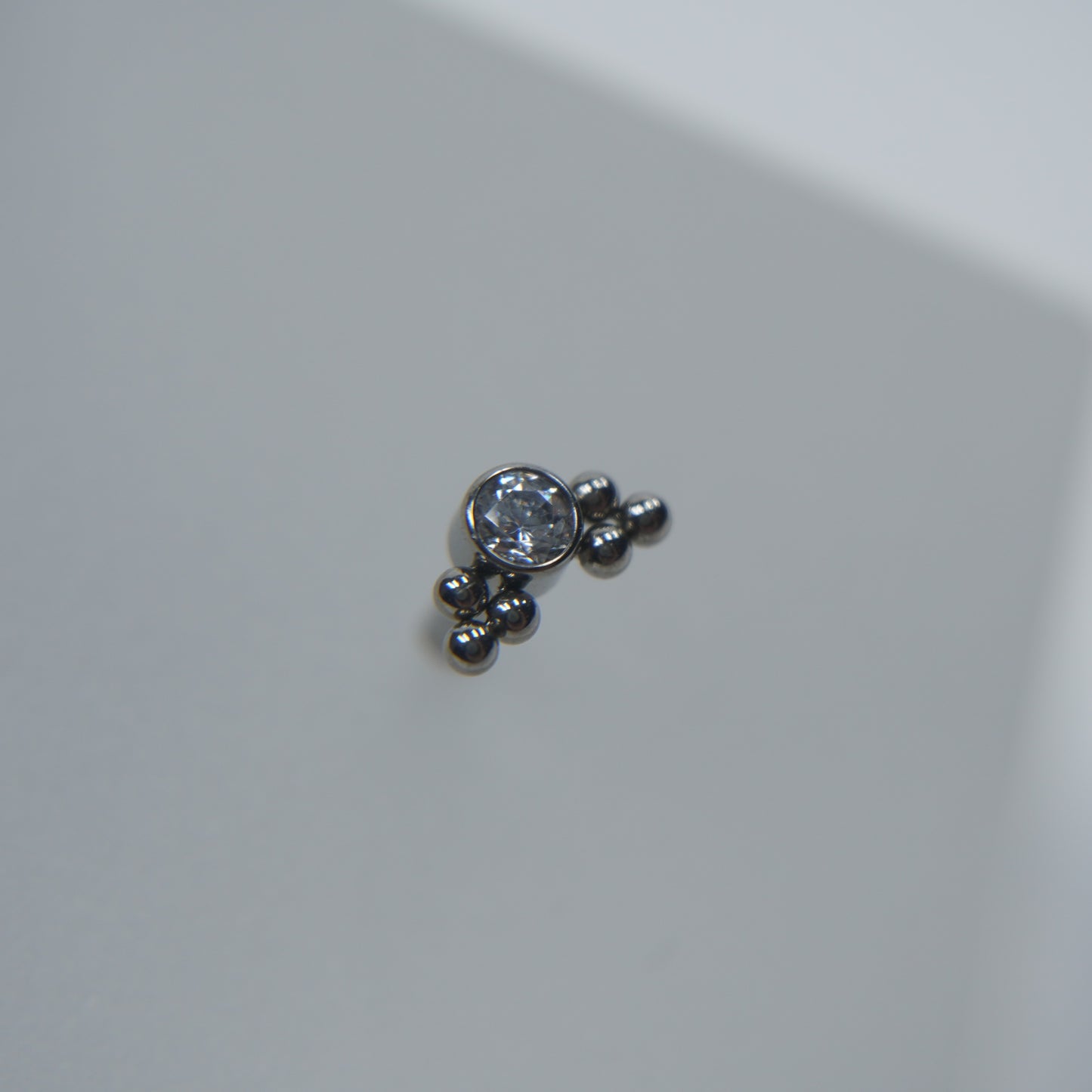 Labret Zircónia com Trio