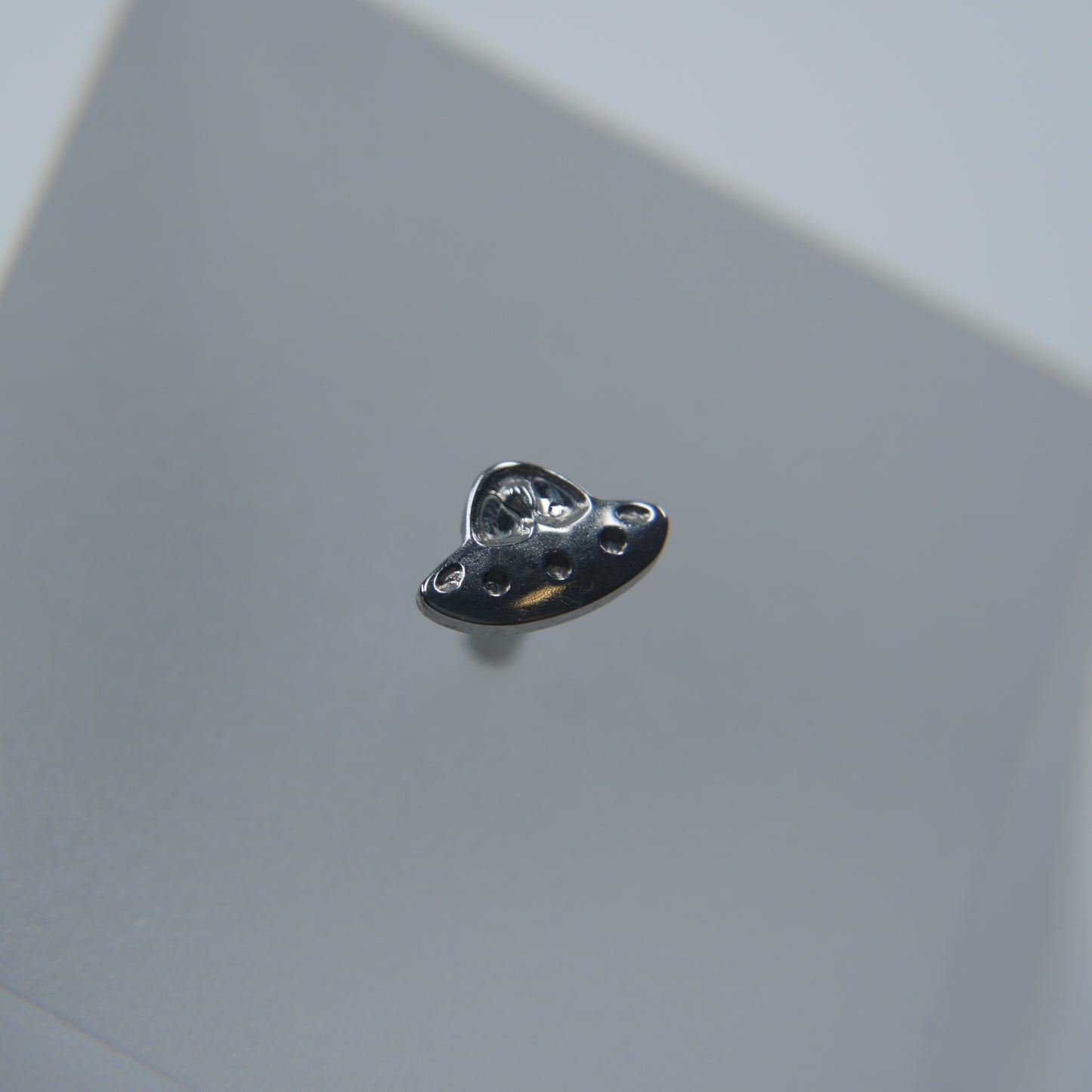 Labret Ovni