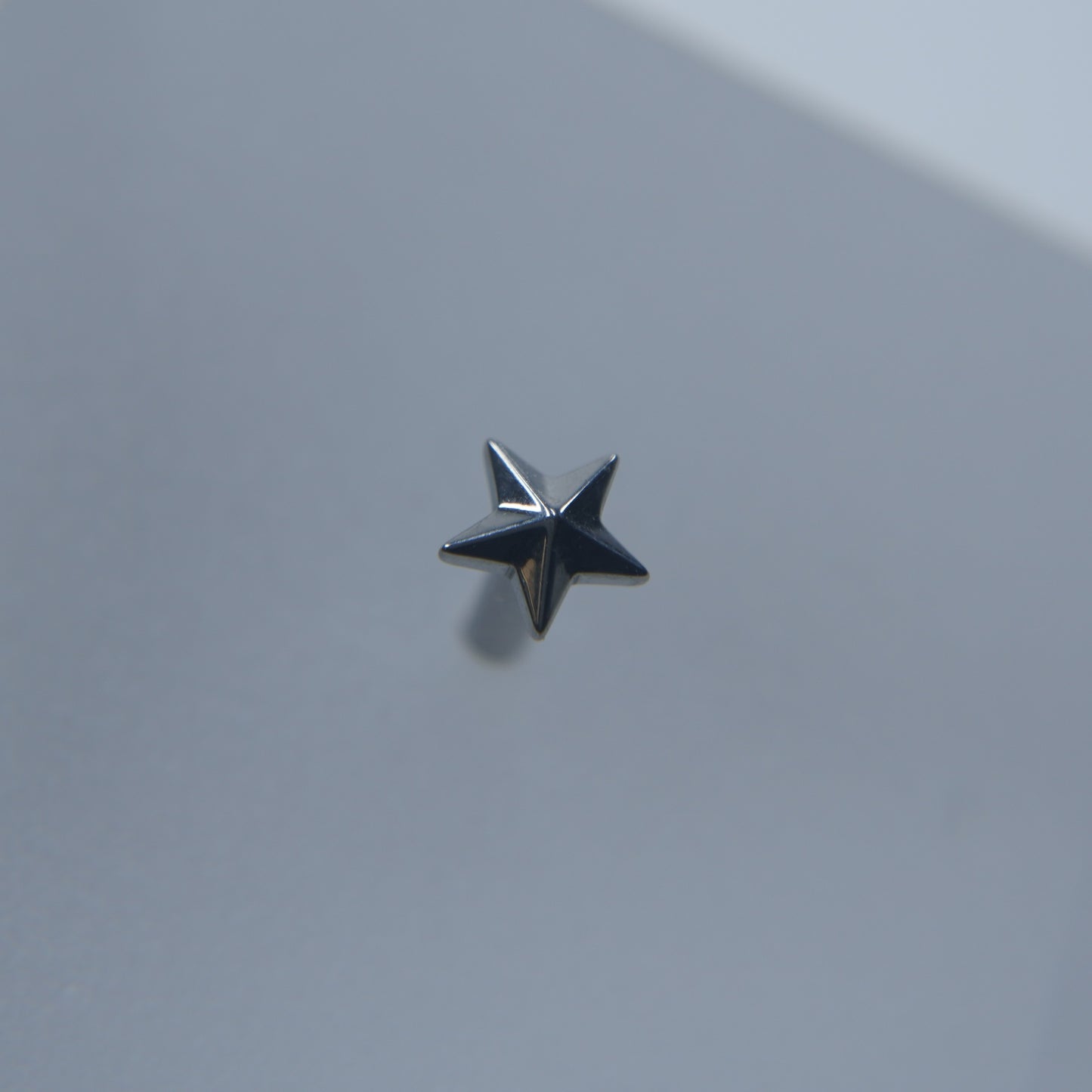 Labret Estrela com Relevo