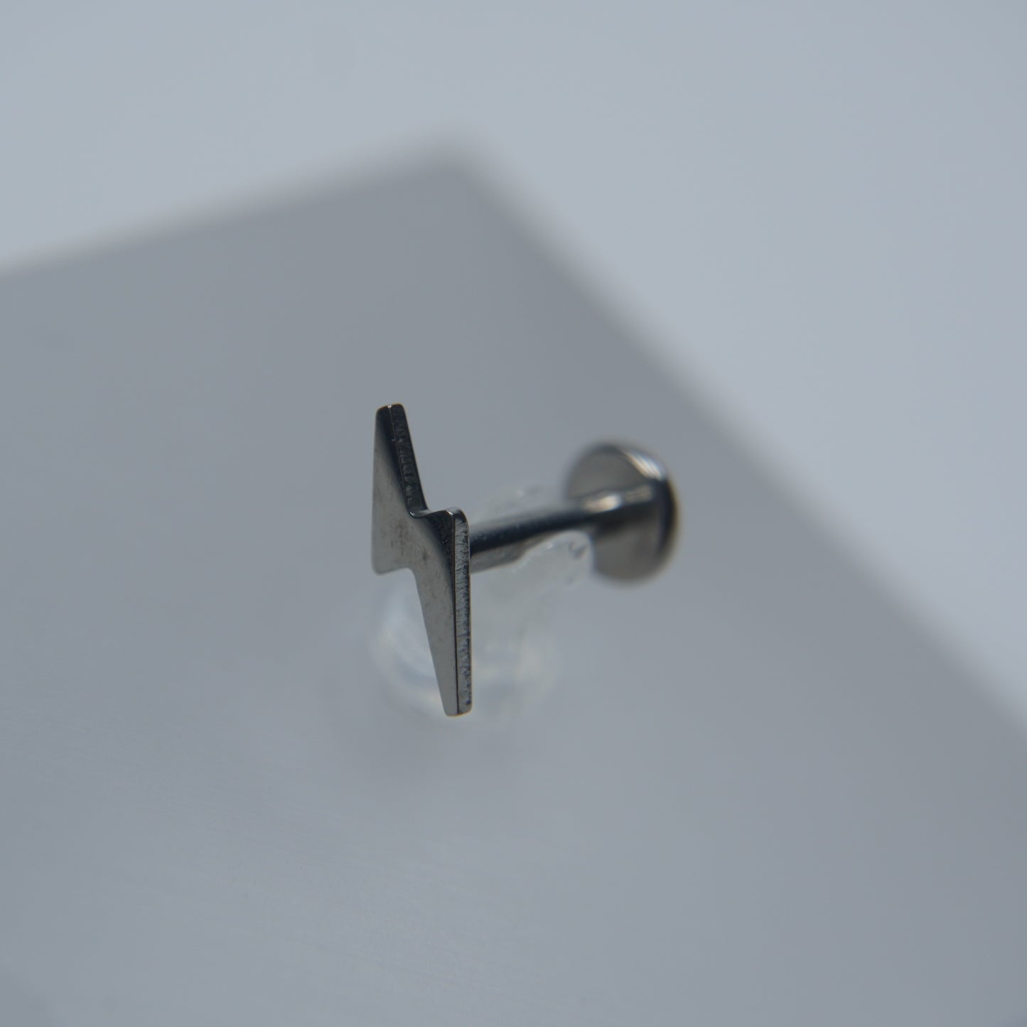 Labret Raio