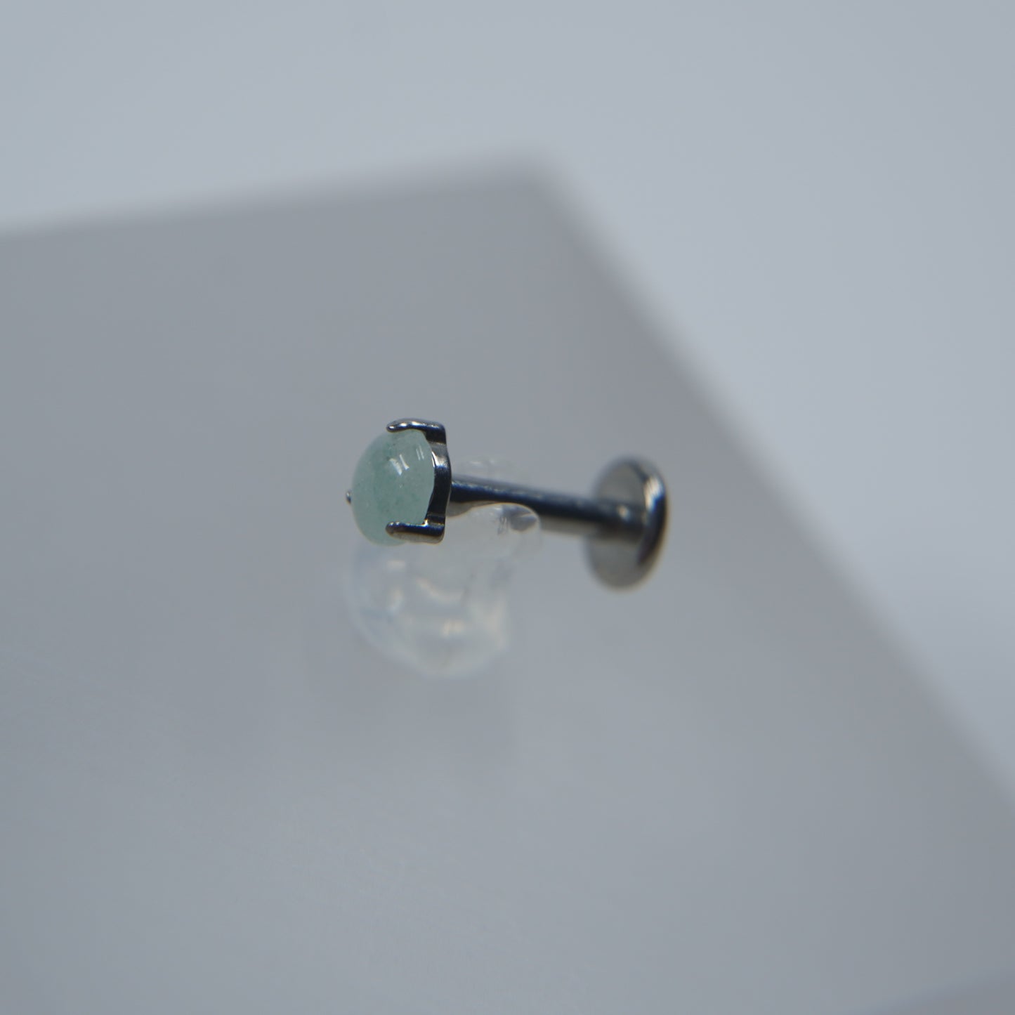 Labret Stones
