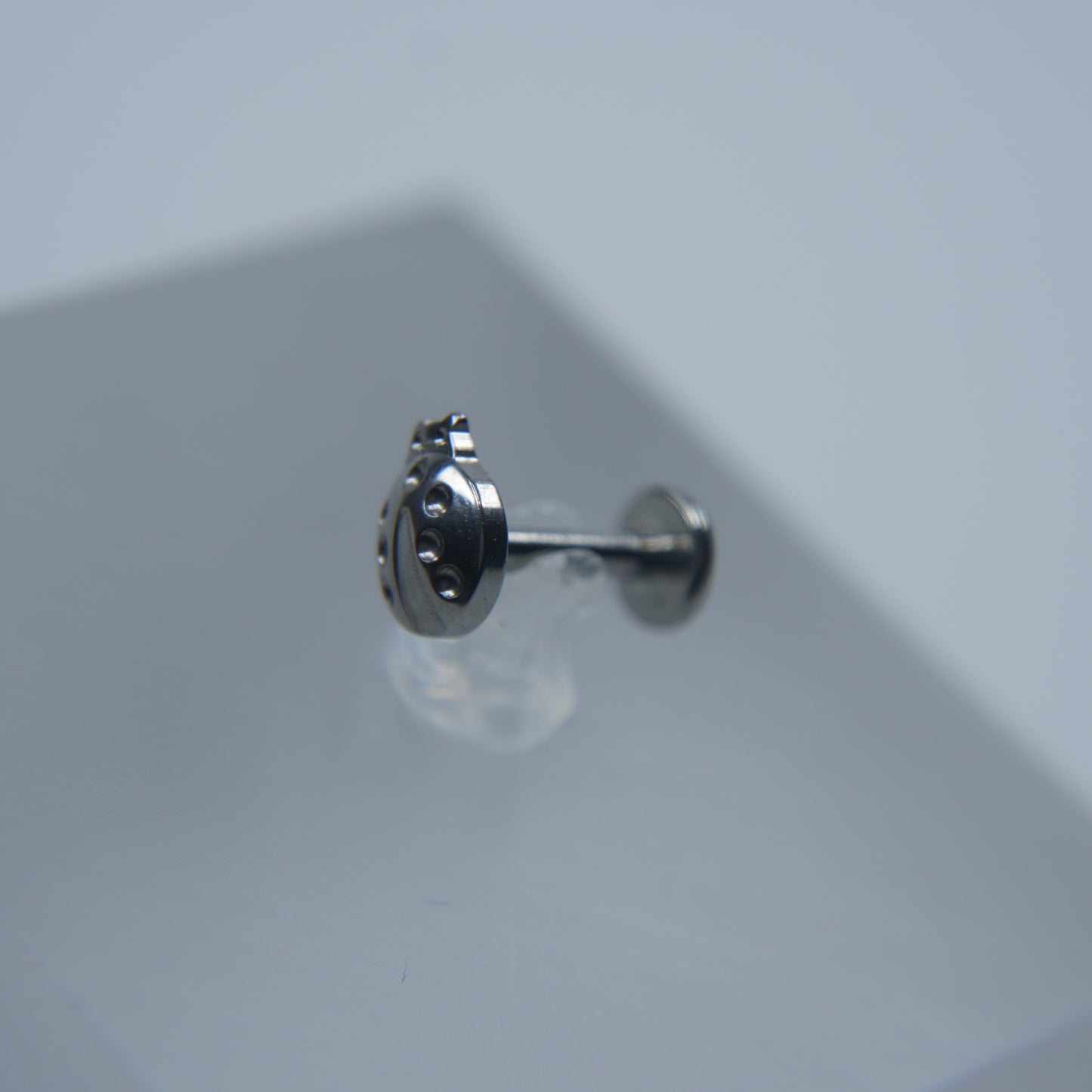 Labret Pequena Guardiã