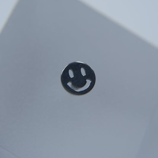 Labret Smile