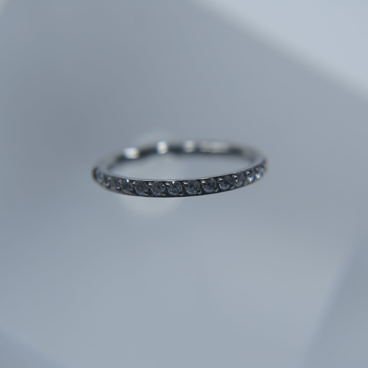 Argola Segmented com Zircónias Volta